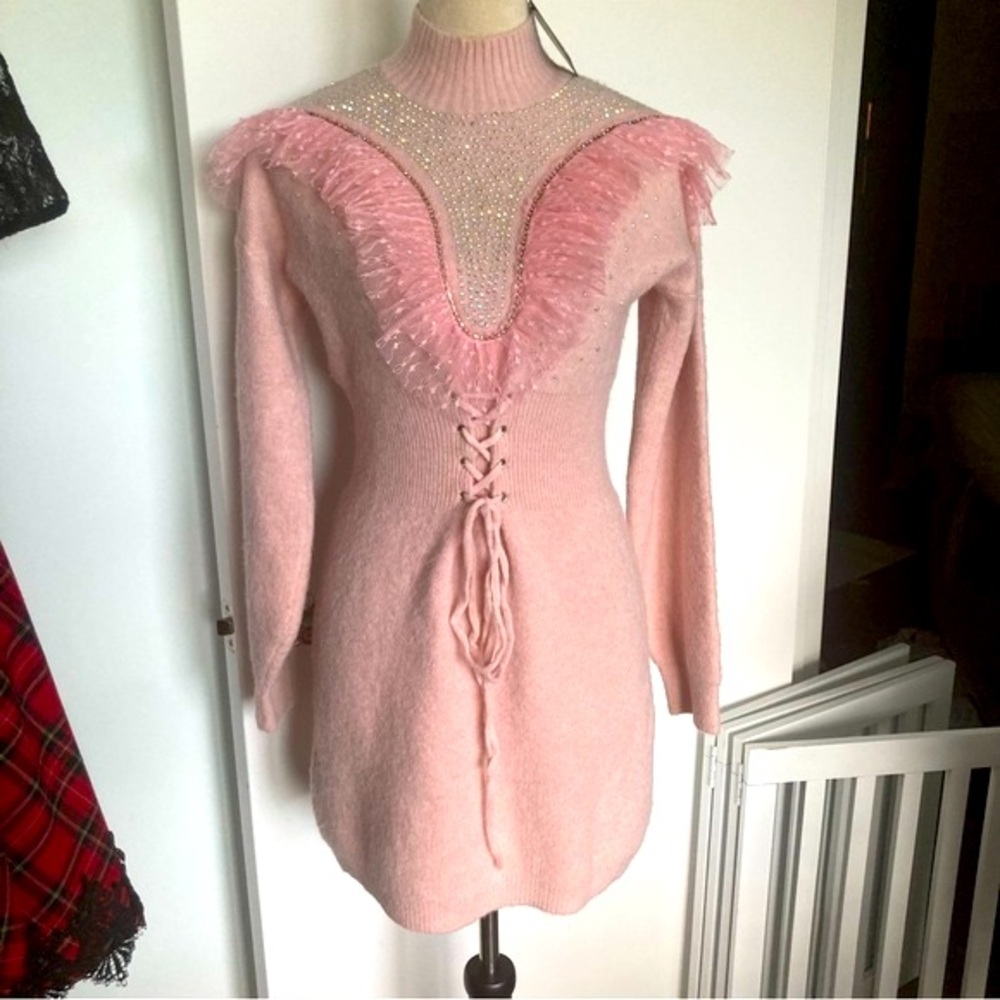 New V&G Made in Italy, soft pink wool blend sweater dress